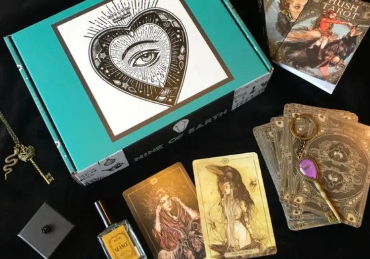 tarot subscription boxes